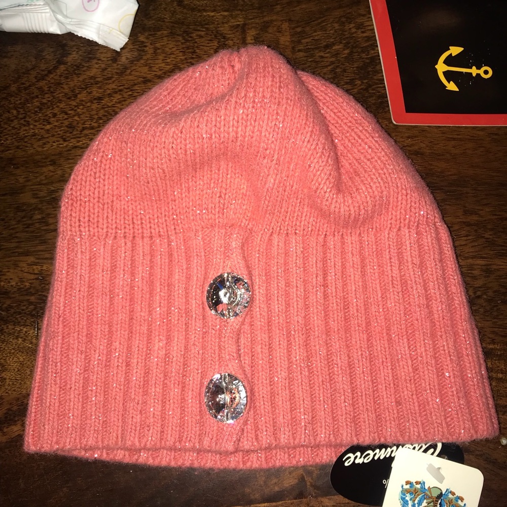 💯 cashmere hat